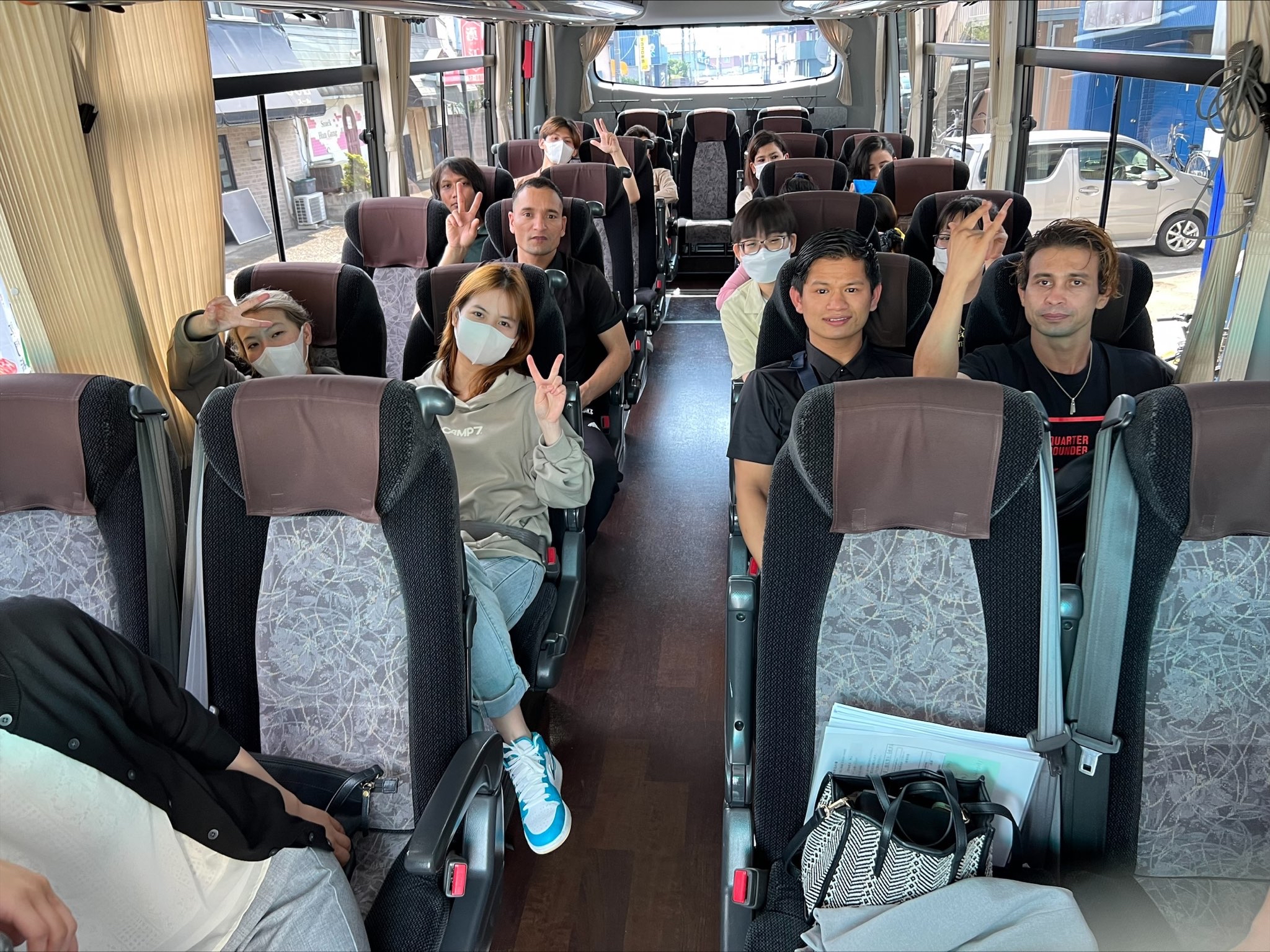 Kami akan buka pada April 2022.